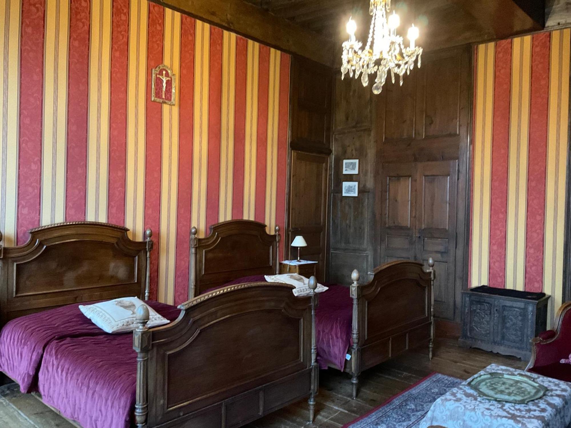 Bed and Breakfast Le Logis D'Equilly Экстерьер фото